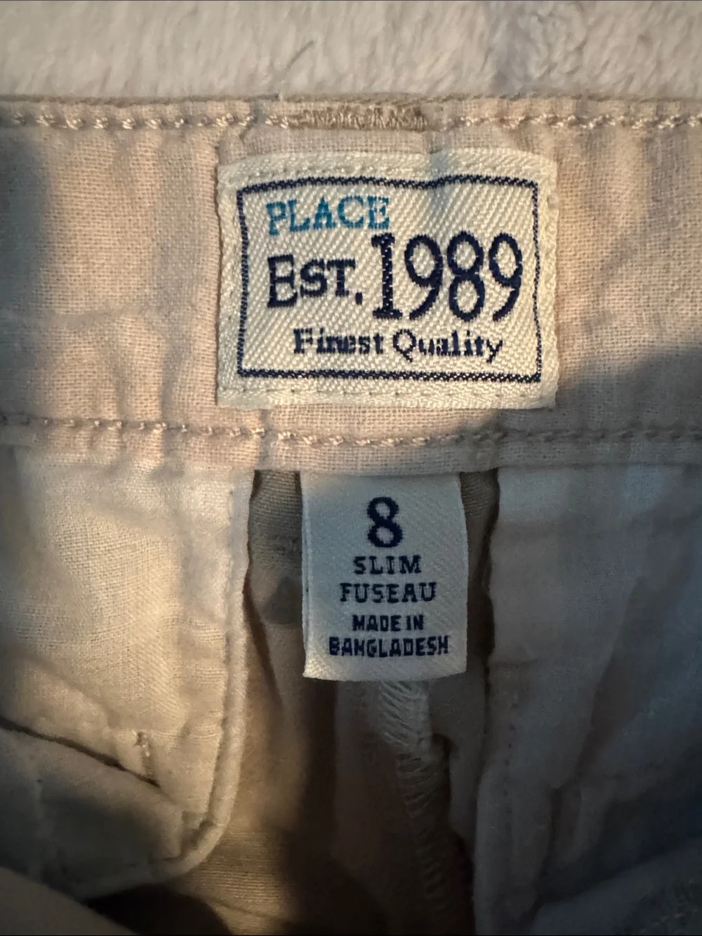 Boy’s Size 8 slim The Children's Place Slim Khaki Pants in Beige